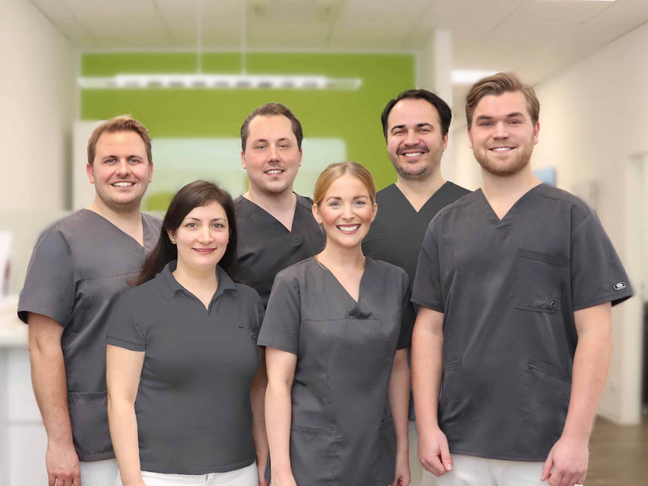 Aligner-Therapie bei myDent: Der diskrete Weg zu geraden Zähnen