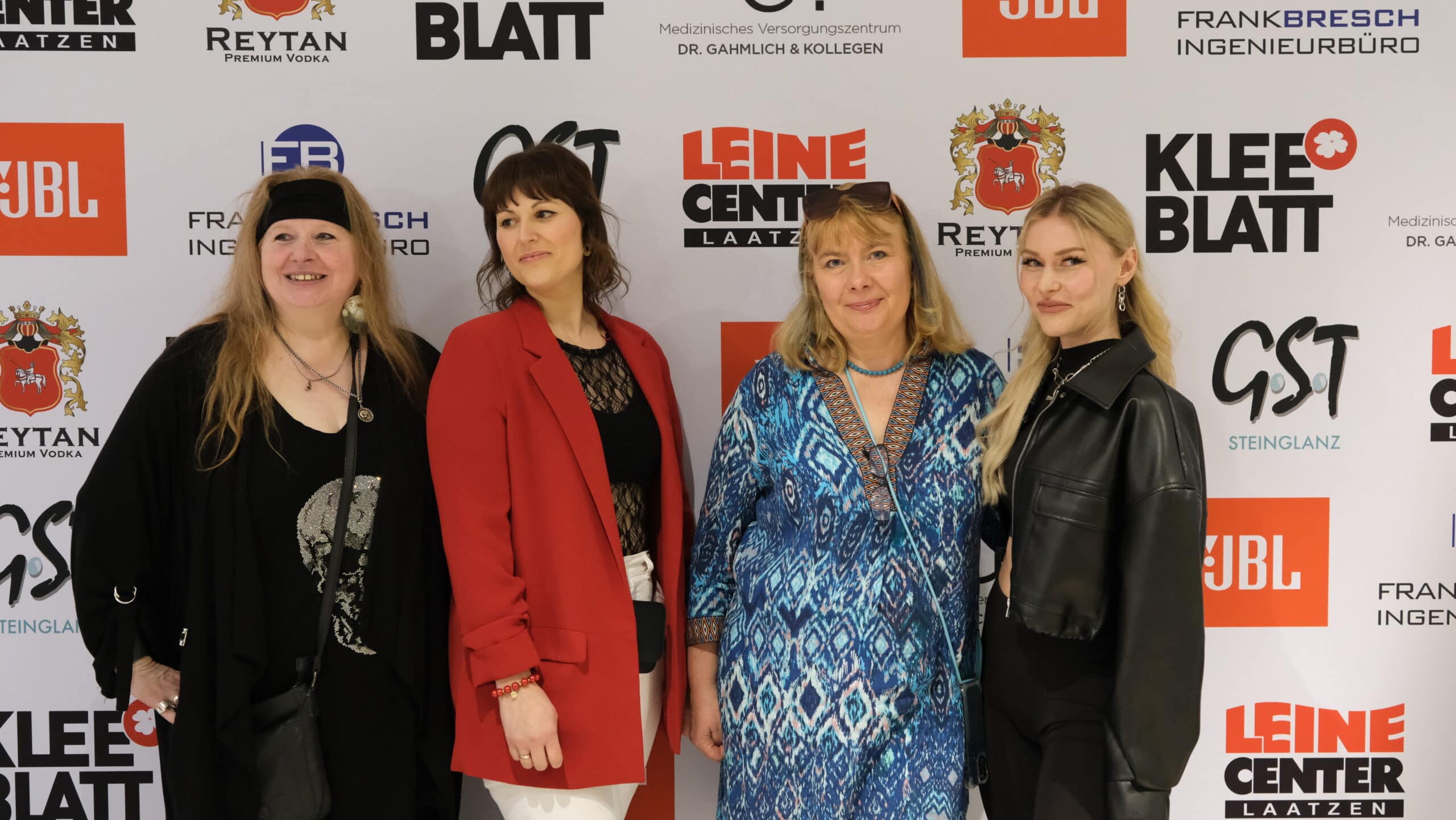 Ein Nachmittag, sechs Künstler:innen, viele Geschichten