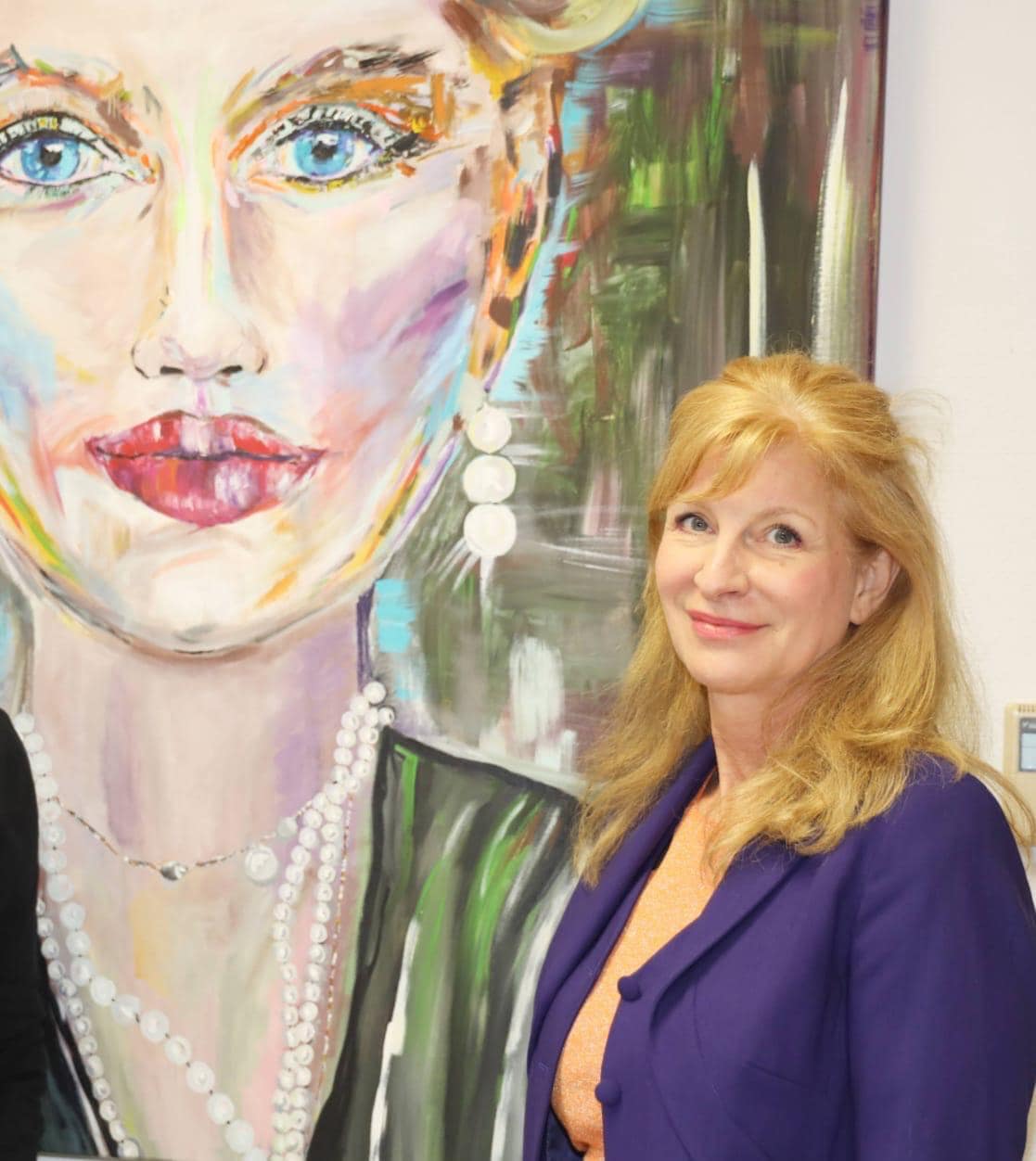 Von der Praxis zur Palette: Maren Lüke-Amato begeistert mit farbstarker Kunst aus Leidenschaft